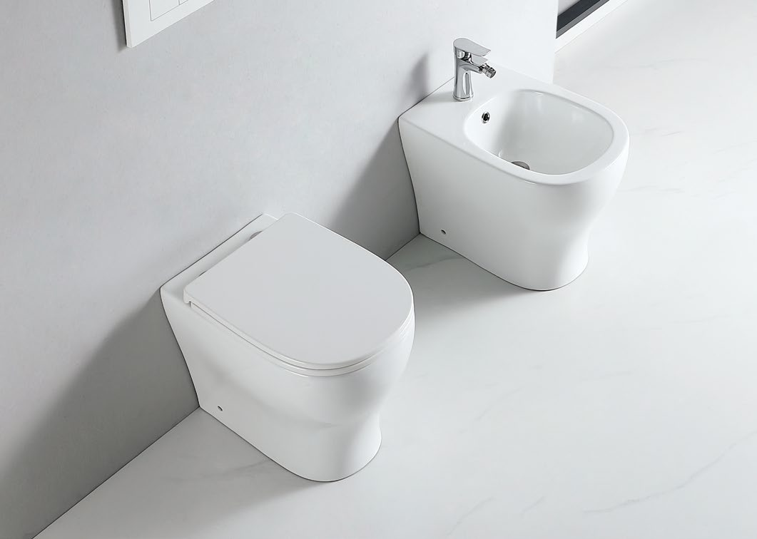 90001 Patented product WC Back to wall rimless, p/s-trap
