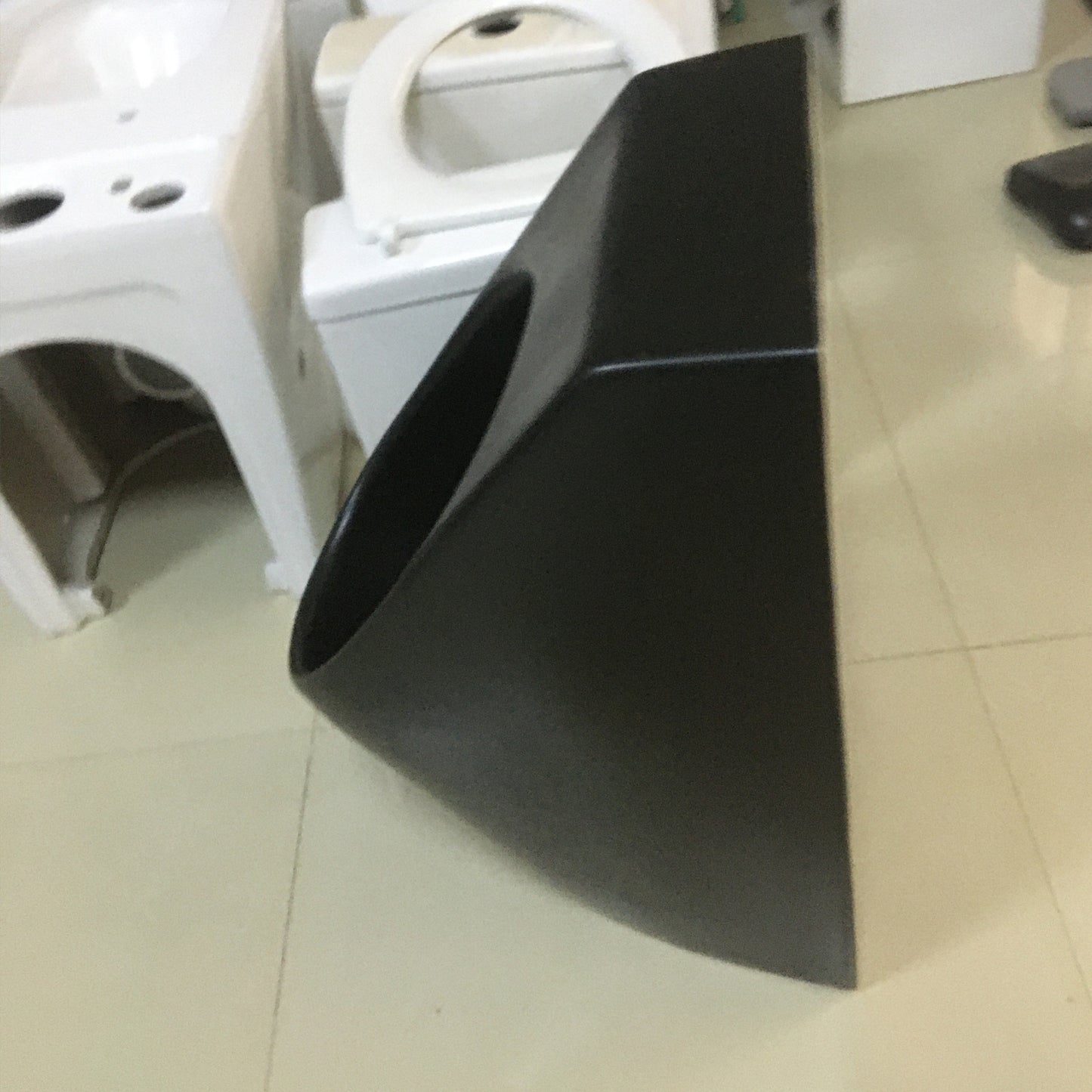 Chinese porcelain automatic flush sensor male bowl mounted ceramic urinal sanitary ware men's urinal