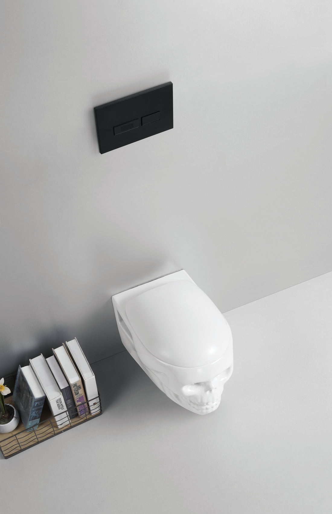 The skull design toilet from Ringfi bathroom