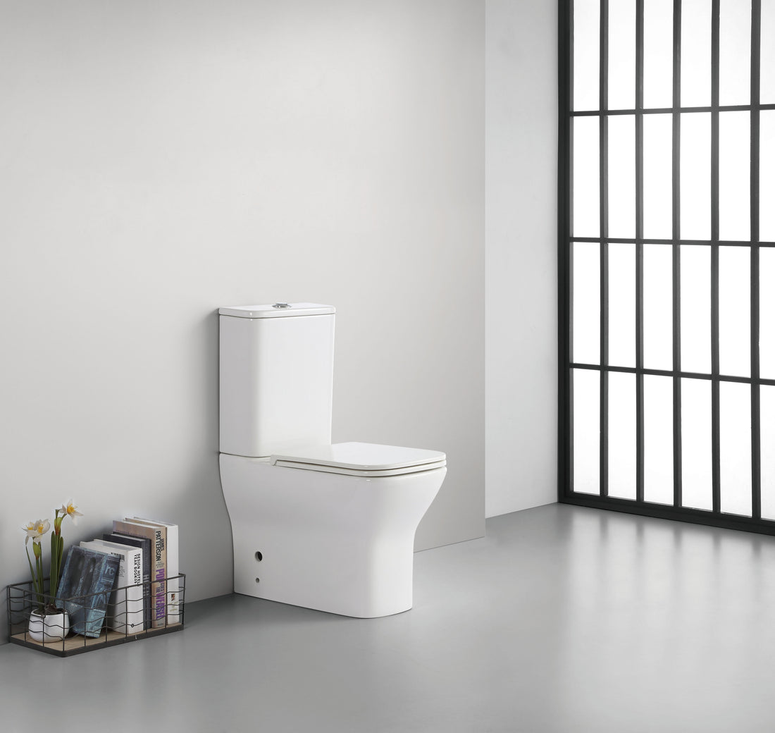 Landing floor toilet from ringfi bathroom