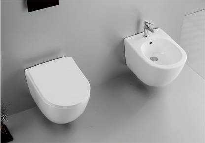 20002 منتج حاصل على براءة اختراع مرحاض معلق على الحائط بدون إطار، متدفق