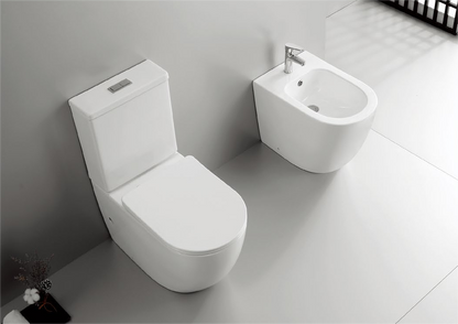 20005/20006 Prodotto brevettato WC diviso senza brida, sifone p/s