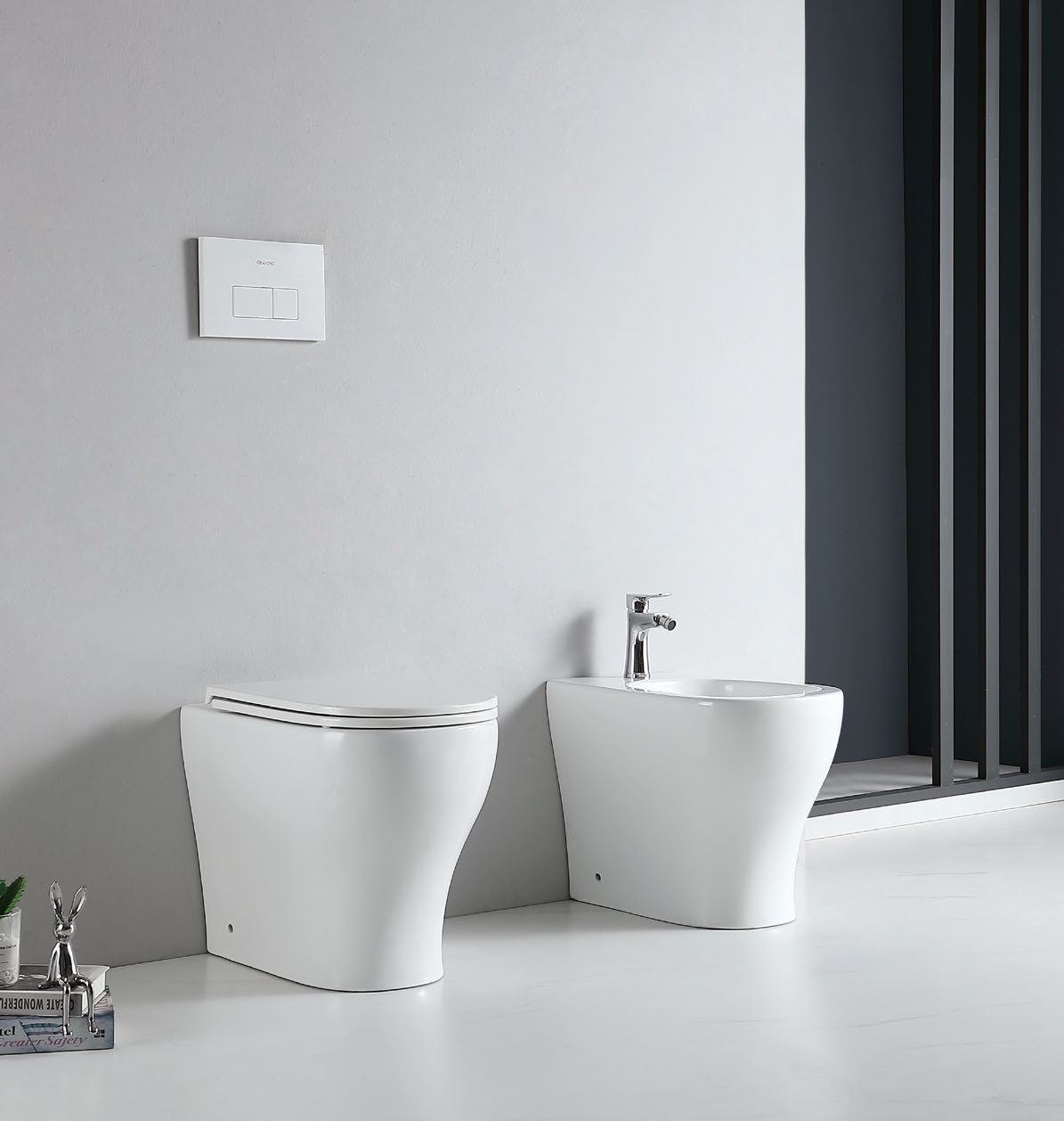 90008/90009 Set Hin alto Compatibile con tutti gli standard di mercato, adatto a tutte le taglie di disabili, WC a terra combinato bidet a terra, prodotto brevettato senza brida, altezza 500mm